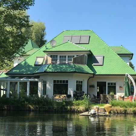 Moderne Maisonette-Wohnung Am Karpfenteich; Modern Apartment With View Of The Carp Pond Бармштедт Экстерьер фото